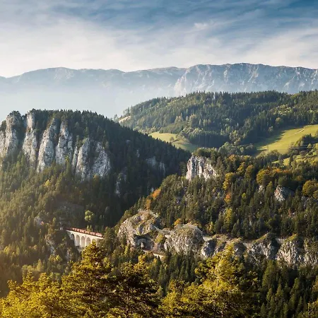 Appartement Alpine Ruheoase Mit Terrasse & Bergblick